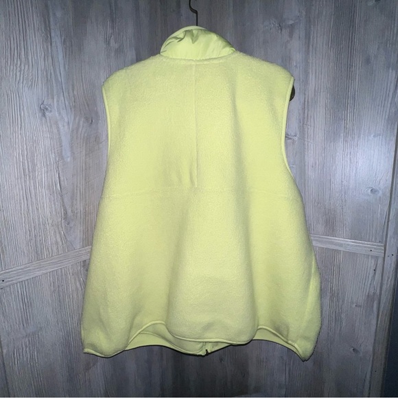 Tek Gear Performance Fleece Vest Plus Size - Picture 3 of 5